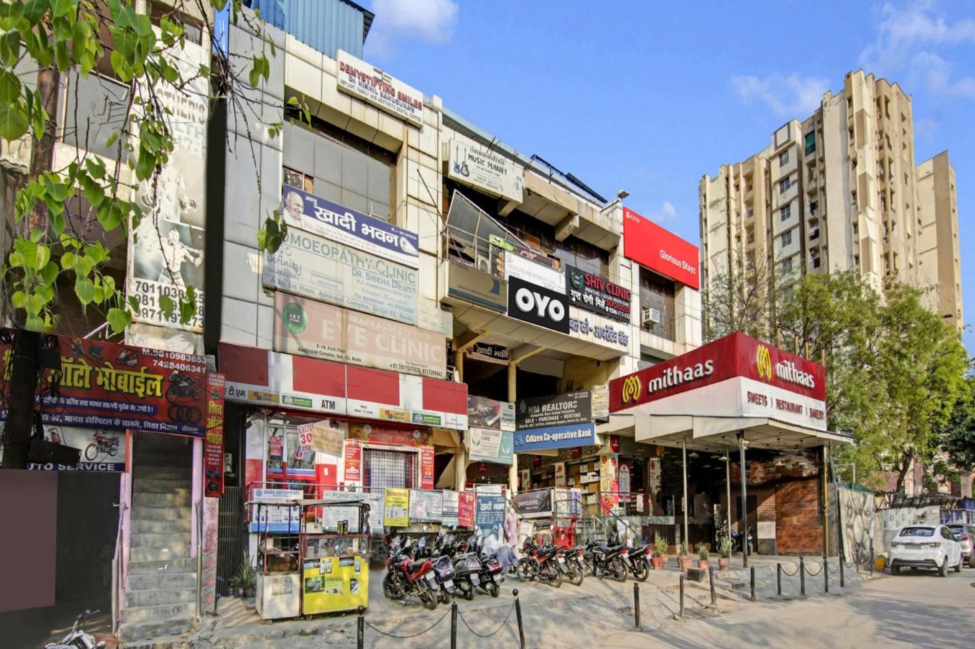Hotel O Glorious Stayz Noida Exteriér fotografie