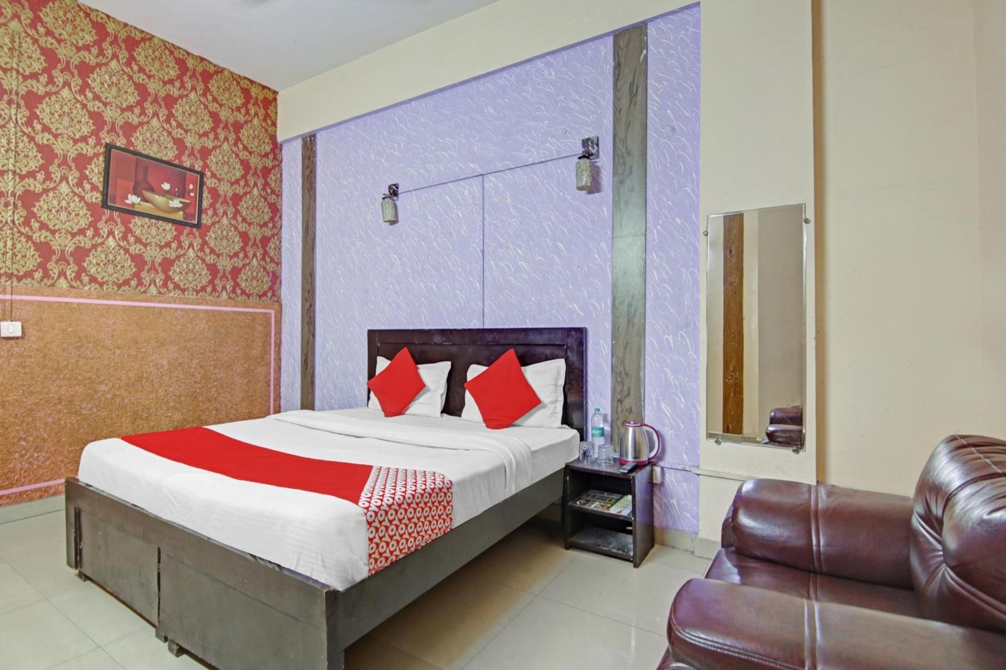 Hotel O Glorious Stayz Noida Exteriér fotografie